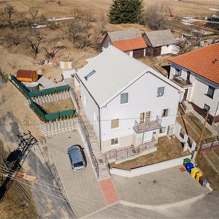 Totina Apartments Závažná Poruba Exterior foto